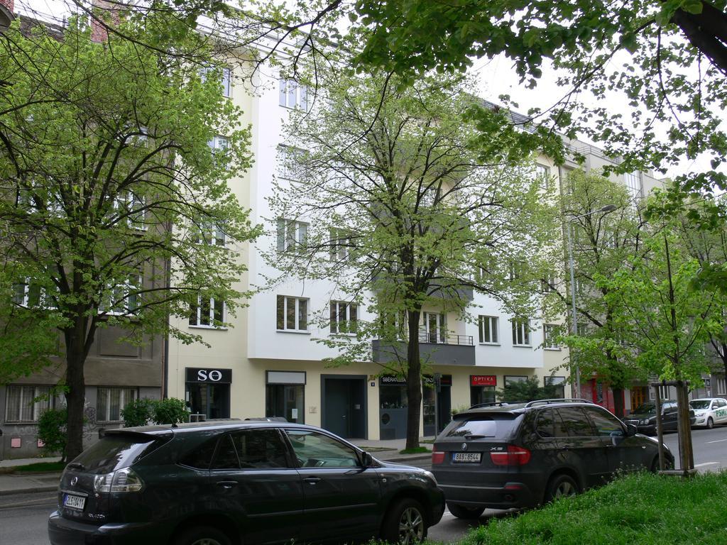 Apartment Orchidea Prague Exterior photo